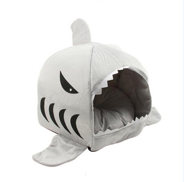 niche requin chat chien